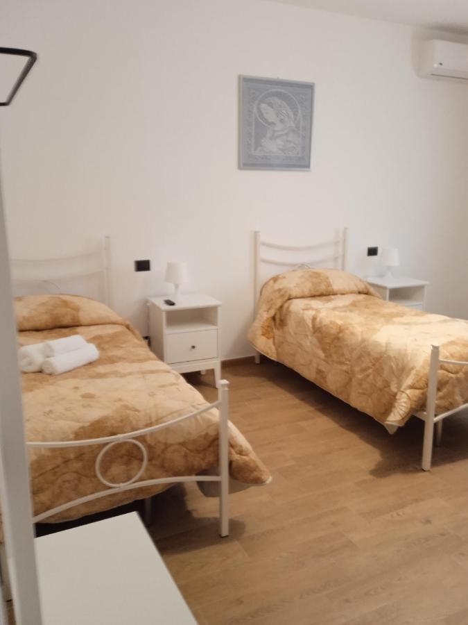 Bed And Breakfast Il Sole -Cinquefrondi Eksteriør bilde